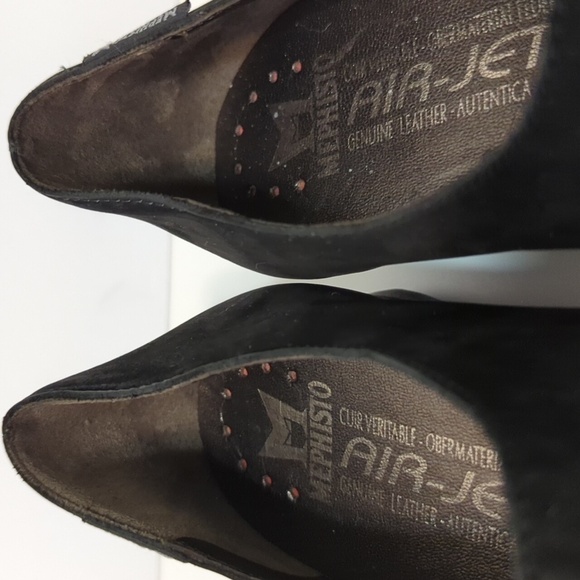 Mephisto black suede AirJet Figura slip-on loafer woman's size 7.5 - Picture 9 of 10